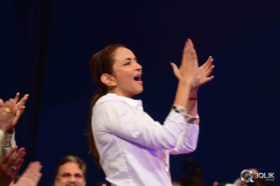 Memu-Saitham-Cricket-Match-Photos